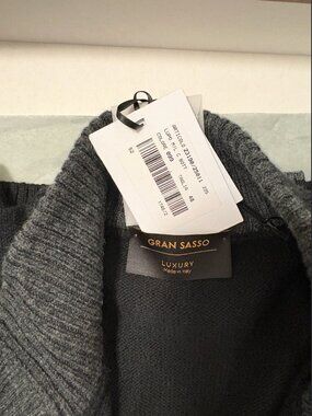 Gran Sasso 4-Button Super Geelong Merino Wool Sweater (Size 48 Medium) NWT
